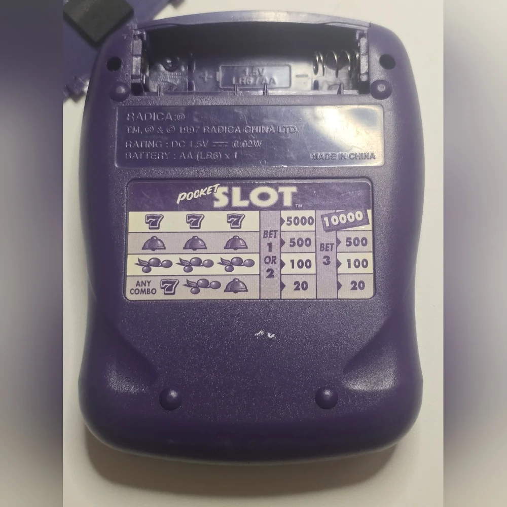 Vintage 1997 Radica Pocket Slot Electronic Handheld Game TESTED [ Read Details ]